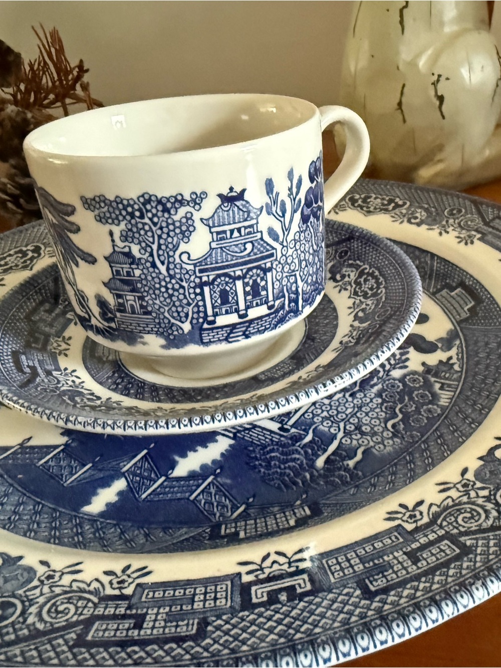 Churchill blue Willow china  3 piece dinner setting.  New without box